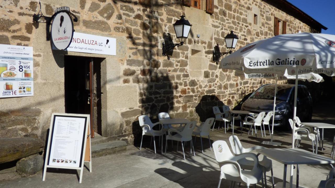La Posada De Pedrazales Extérieur photo